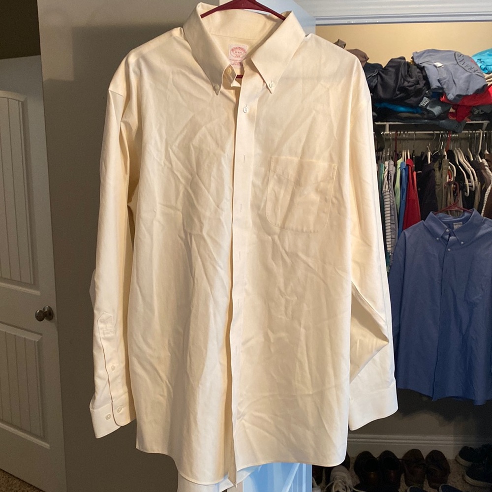 Brooks Brothers Long Sleeve Dress Shirt Size XL Yellow